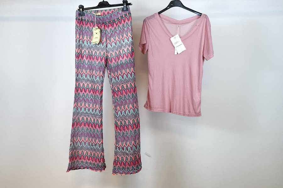 Damen Hose und Shirt